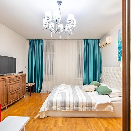 Just Another Comfy Apartment On The Main Squere. 2 Bedrooms, Own Heating, Ac Lviv Exterior foto
